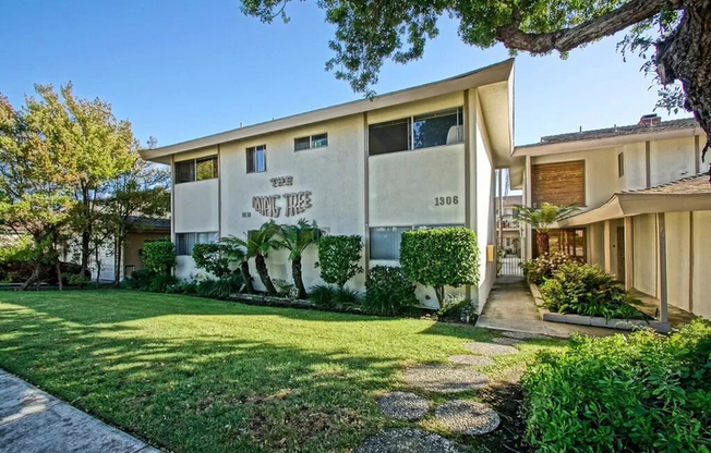 1306 Amethyst Street