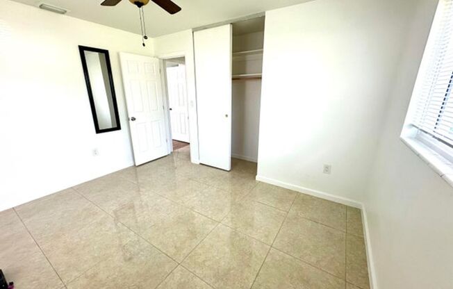 3 beds, 2 baths, $3,200