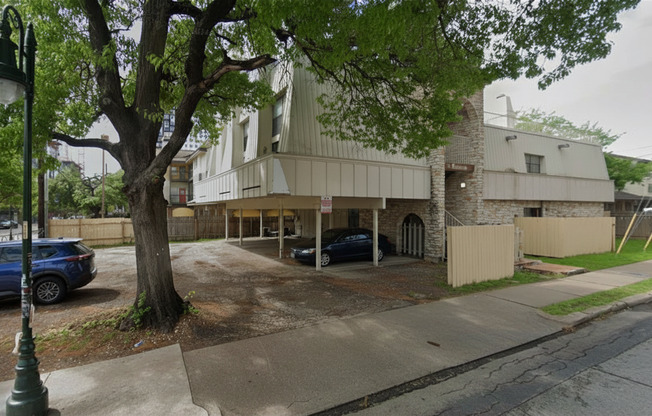 701 W. 25th St. #2