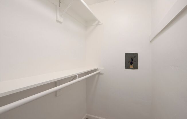 1 bed, 1 bath, $1,895, Unit 52