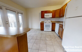 1131 COMMONWEALTH AVE
