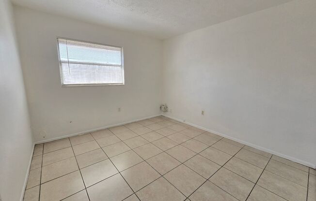 2 beds, 1 bath, 816 sqft, $1,795, Unit 1874 Marcia Street