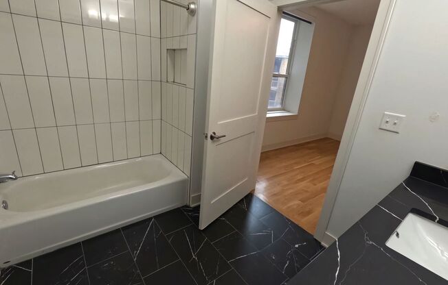 3 beds, 2 baths, 1,100 sqft, $3,295, Unit 2740-308