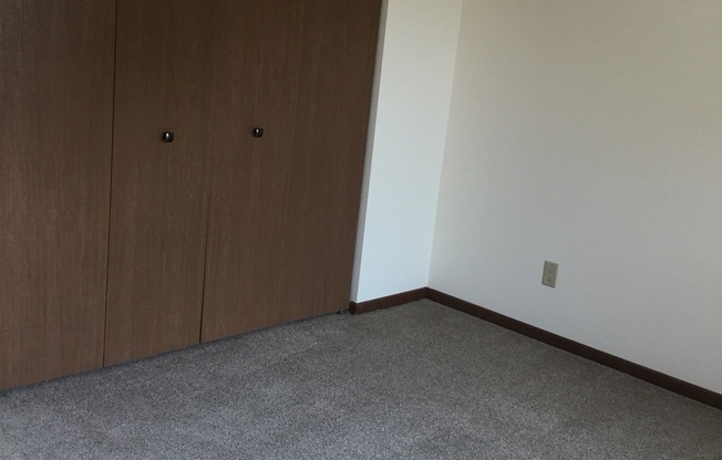 2 beds, 1 bath, 950 sqft, $1,775, Unit 7610RB