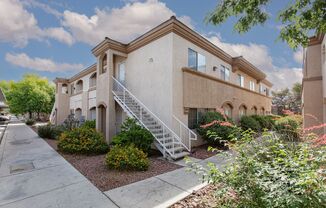 Three bedroom unit on the 2nd floor of gated SE community with pool/spa