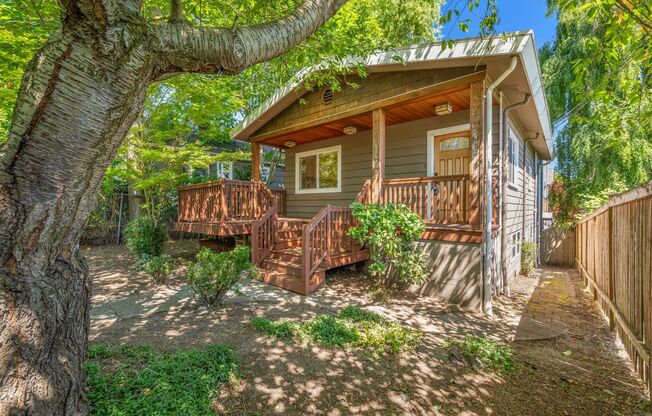3bd/2ba Seattle Home