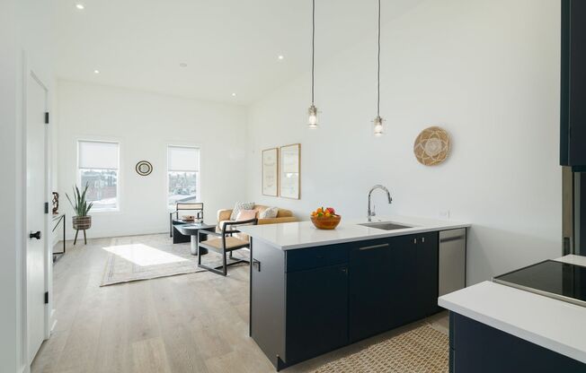 1 bed, 1 bath, 608 sqft, $1,549, Unit Unit 513