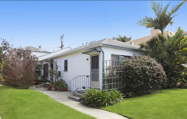734 HL ST