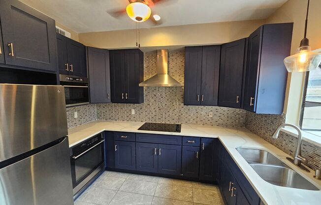 2 beds, 1.5 baths, $1,795, Unit # 1204