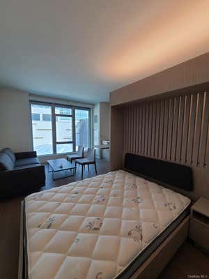 Studio, 1 bath, 500 sqft, $3,200, Unit 5B