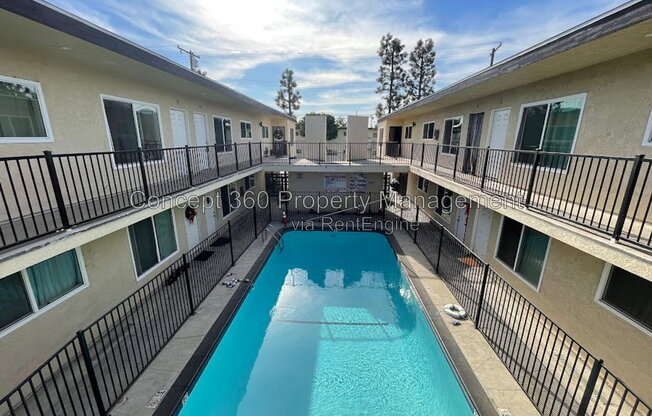 2 beds, 2 baths, 700 sqft, $2,295, Unit 13