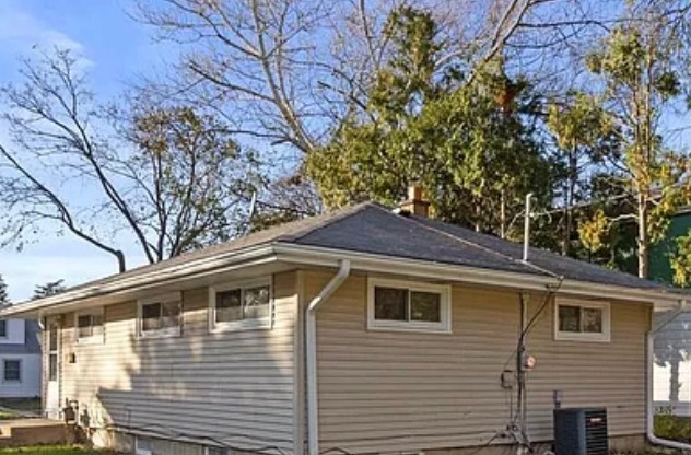 5930 N 67 ST