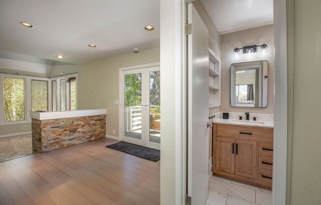 Hillside La Mesa, single family home, 3Bed 3Bath 3Garage