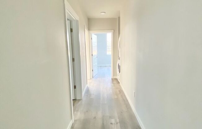 2 beds, 2 baths, 655 sqft, $2,595, Unit 202