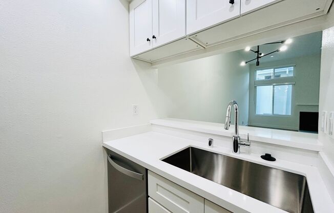 2 beds, 2 baths, $3,295, Unit 105