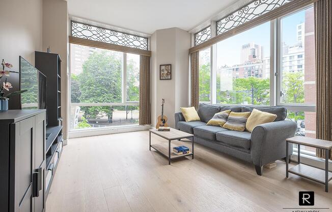 1 bed, 1 bath, 697 sqft, $6,750, Unit 2-P
