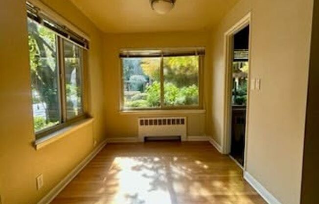 1 bed, 1 bath, 560 sqft, $1,750, Unit 202