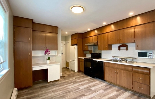 144 ELLISON PARK