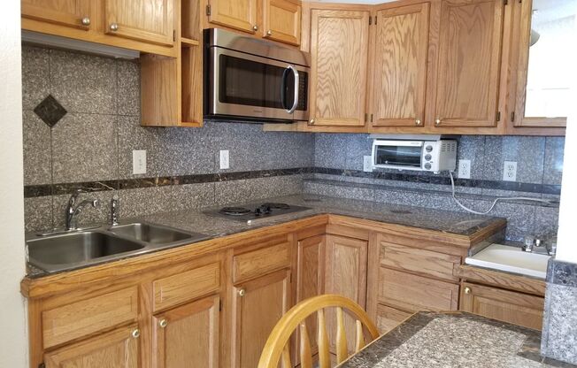 Studio, 1 bath, 250 sqft, $1,245, Unit 107