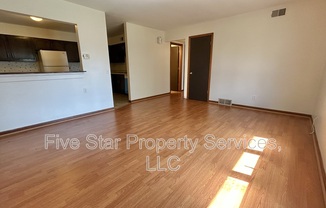 1222 W Monroe