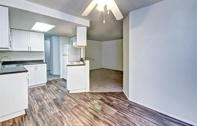 Orchard Ridge Kitchen and Dining Room