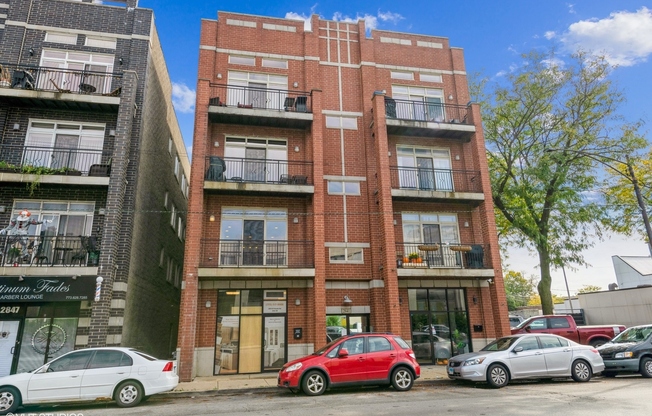2841 N Pulaski Rd Unit 1n