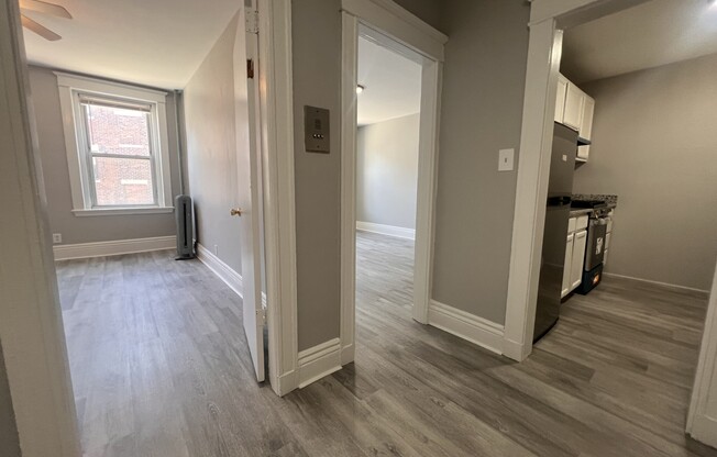 376 Riverway