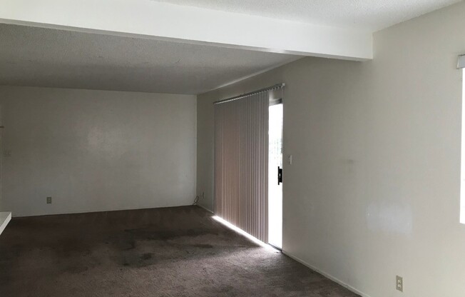 3 beds, 2 baths, $6,000, Unit 1