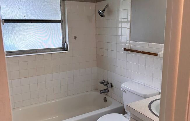 2 beds, 1 bath, $1,540