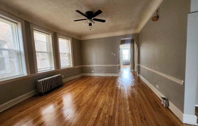 1307 W 91