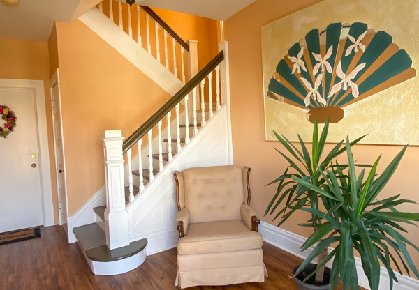 820 BAYRIDGE AVE