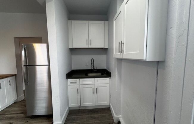 1159 Corona St.