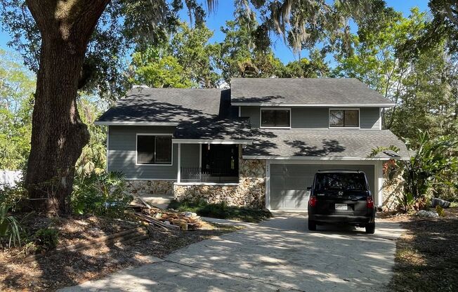 Amazing 4 BR 3 BA Altamonte home with Conservation View