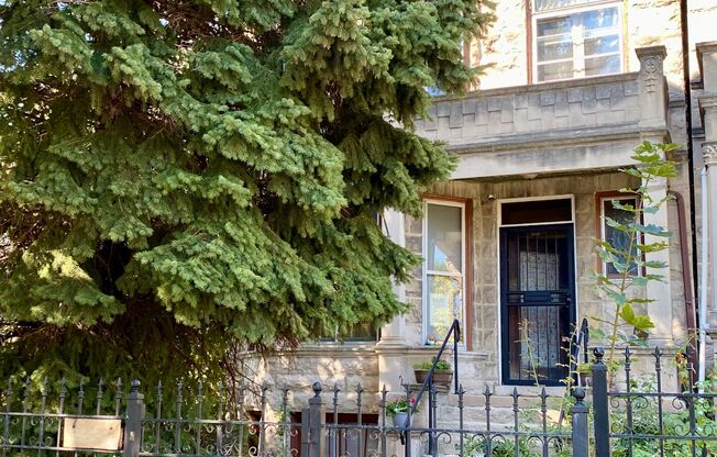 2326 S. Millard Ave