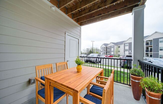 2 beds, 2 baths, 1,080 sqft, $1,299, Unit Model