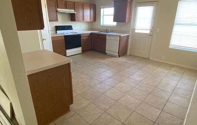 Spacious 4 bedroom house with fenced yard