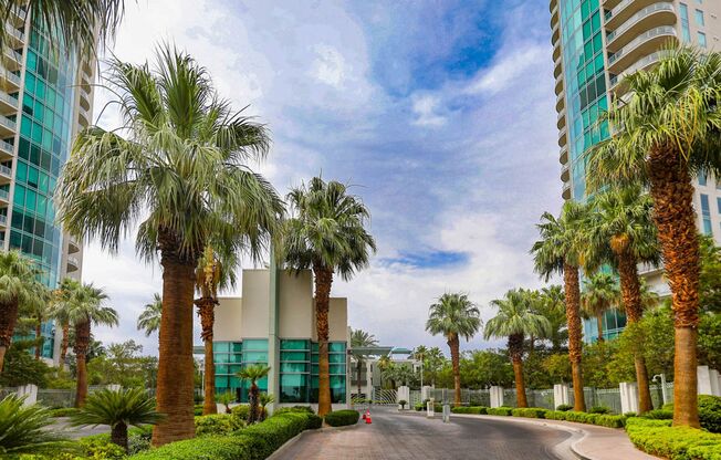 Turnberry Tower Beauty With Stunning Views