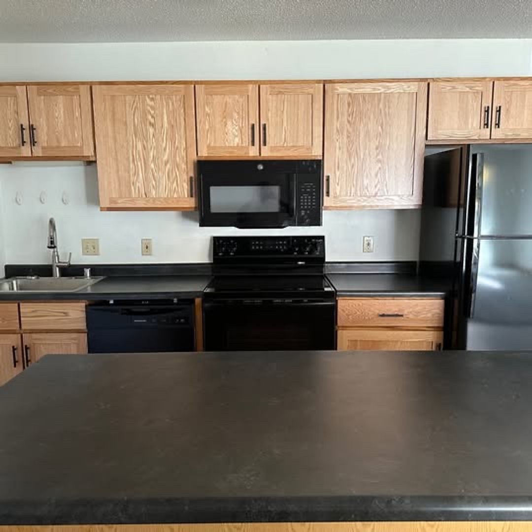 The Meadows (Amy Dr)