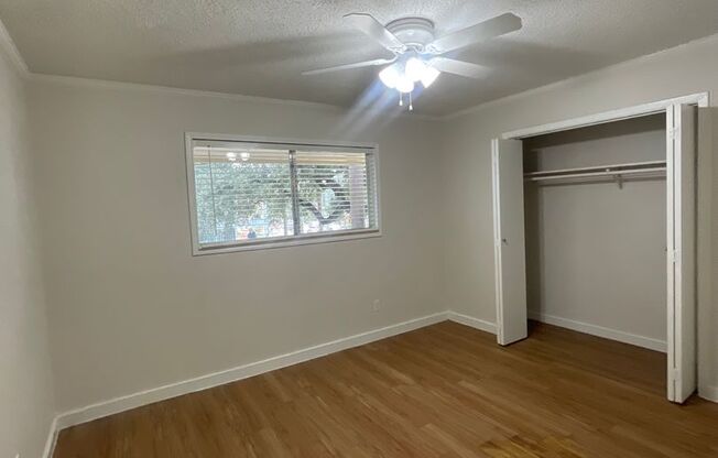 2 beds, 1 bath, 820 sqft, $1,399, Unit BOU-209