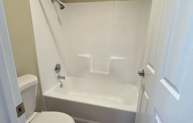 1 bed, 1 bath, 700 sqft, $1,720, Unit 148