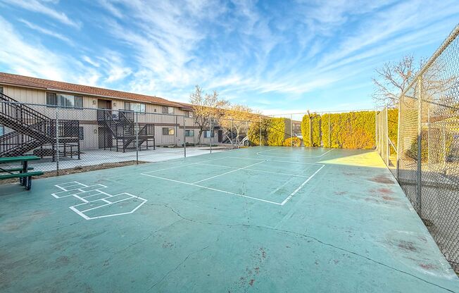Avalon Court Apartments