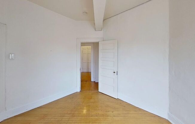2 beds, 1 bath, 764 sqft, $1,549, Unit 1301-61