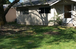 3 beds, 1 bath, $1,600