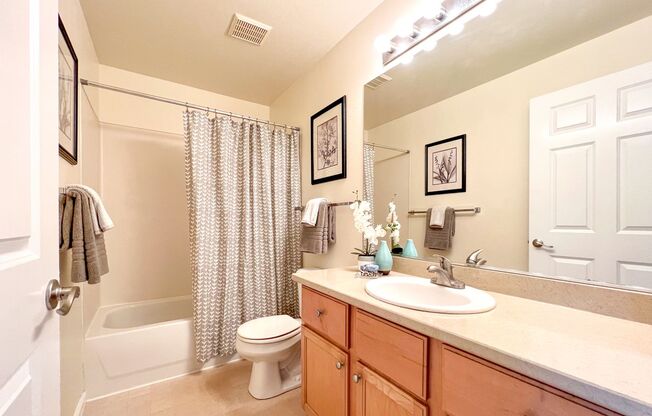 2 beds, 2 baths, 1,080 sqft, $2,450, Unit B301