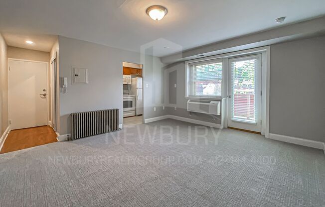 2 beds, 1 bath, 630 sqft, $1,005, Unit 104-08