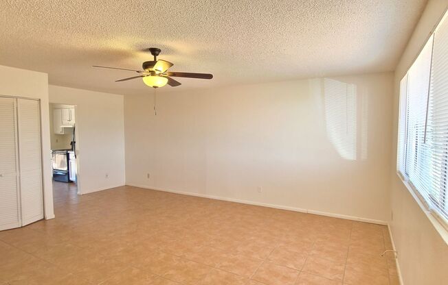 2 Bed 1 Bath Spacious Gold Canyon Apartment