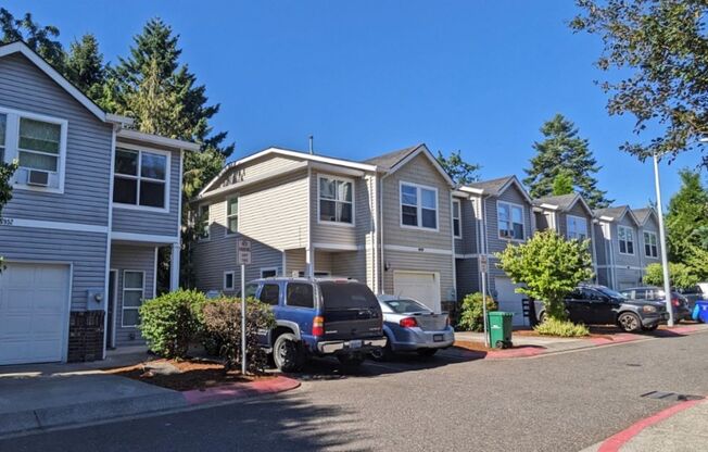 Halsey East Townhomes