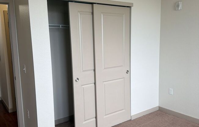 2 beds, 2 baths, 919 sqft, $1,650, Unit 2-310