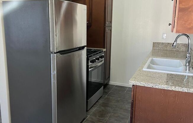 1 bed, 1 bath, $1,950, Unit 210