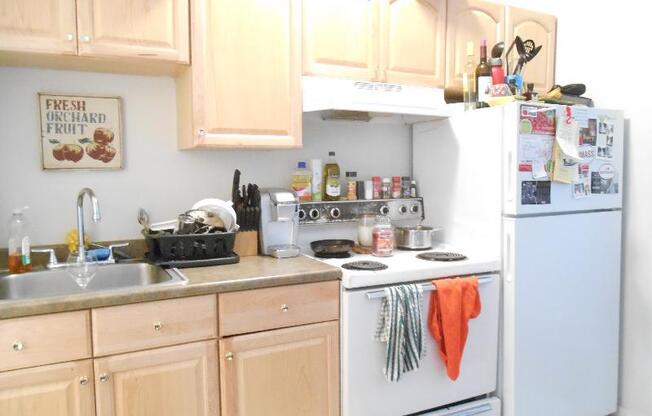 896 Huntington Ave.